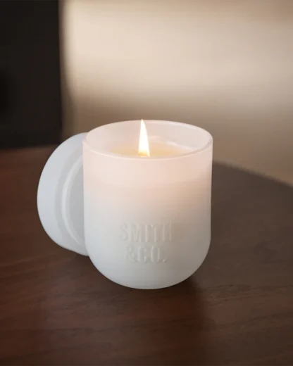 Smith & Co. Candle - Tonka & White Musk - Image 2